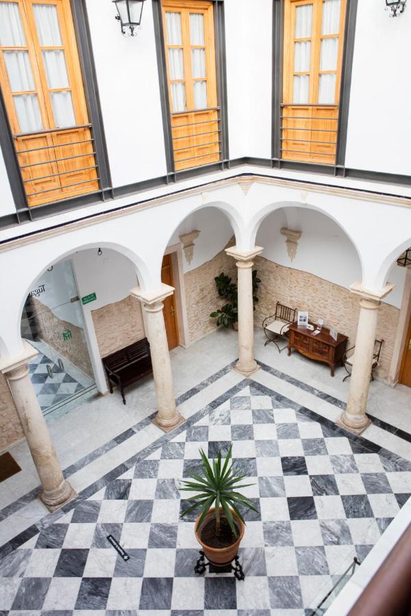 Tugasa Hotel Medina Sidonia Bagian luar foto