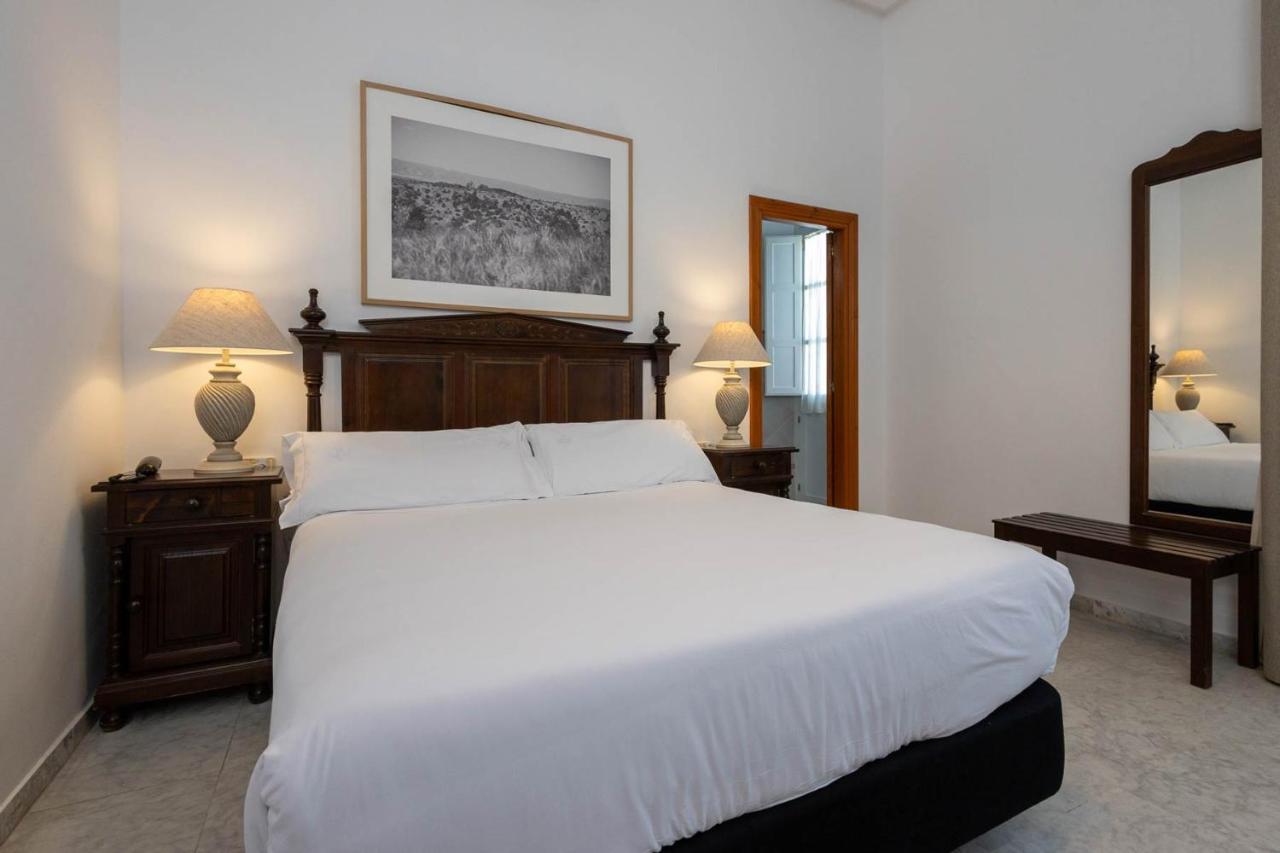 Tugasa Hotel Medina Sidonia Bagian luar foto