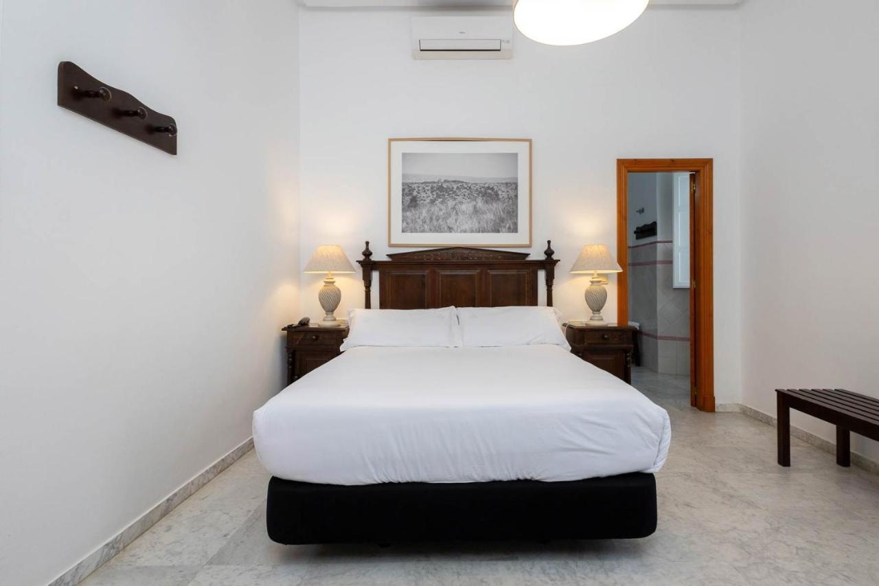 Tugasa Hotel Medina Sidonia Bagian luar foto