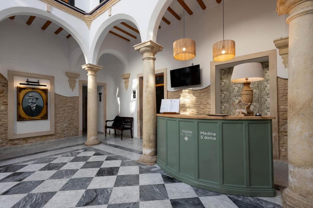 Tugasa Hotel Medina Sidonia Bagian luar foto